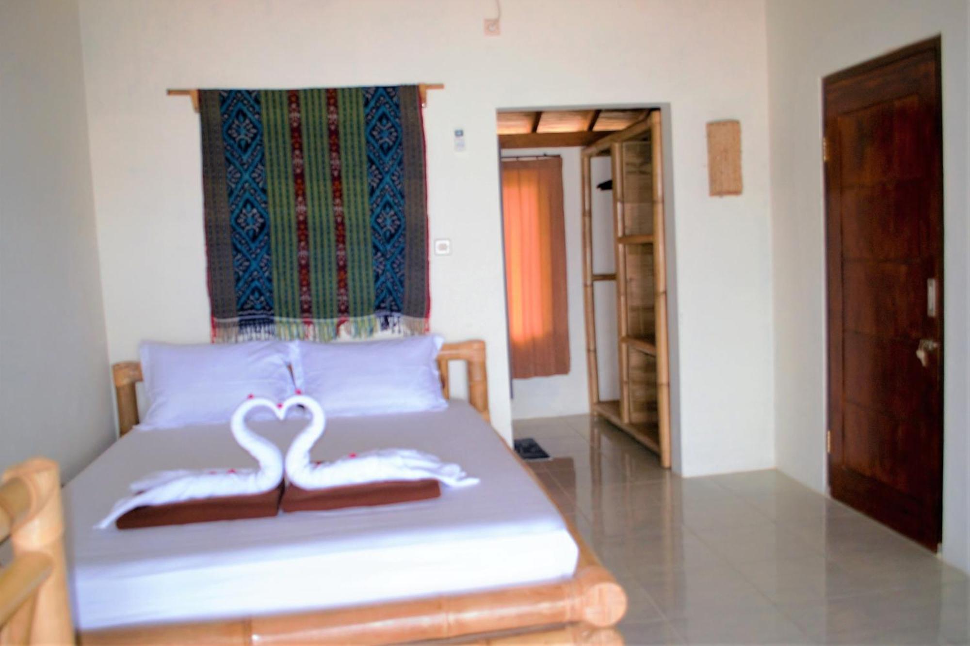 Alden Beach House Sekotong Exterior foto