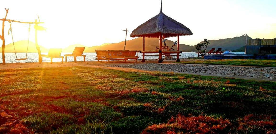 Alden Beach House Sekotong Exterior foto